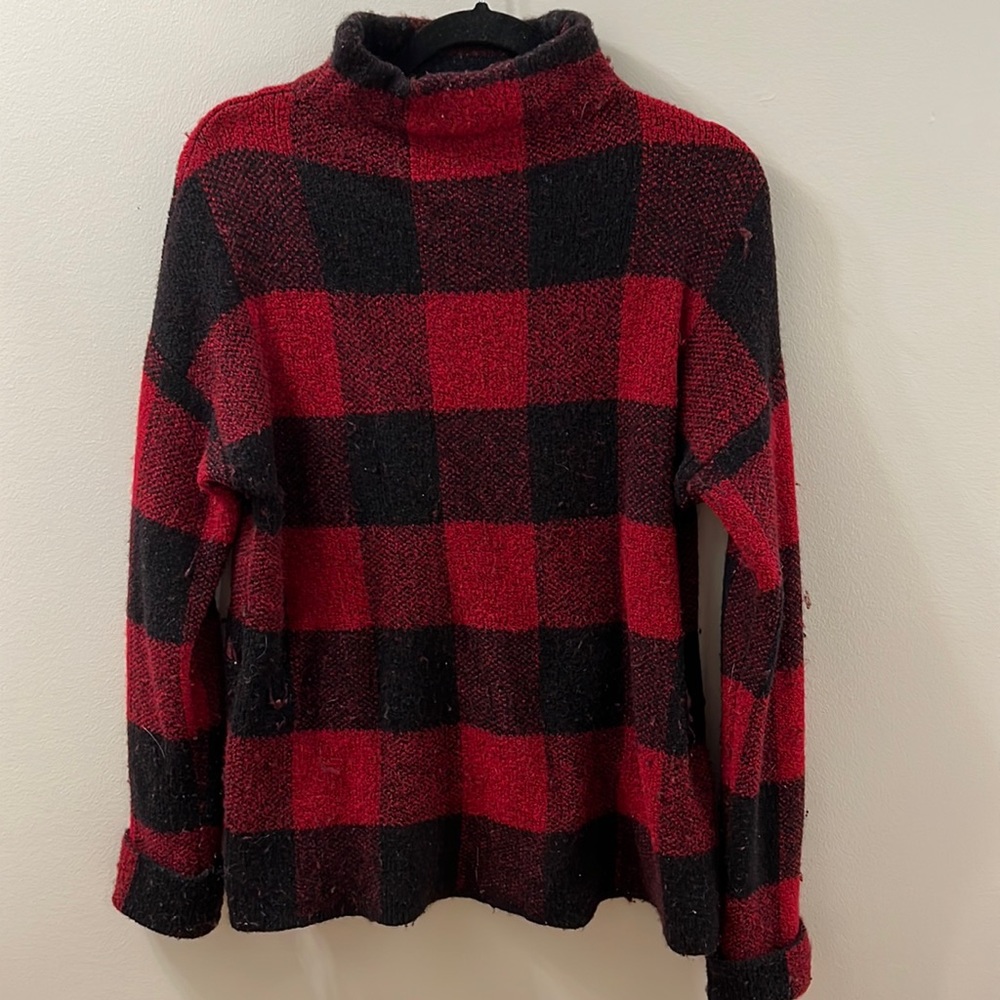 Black and Red Turtle Neck